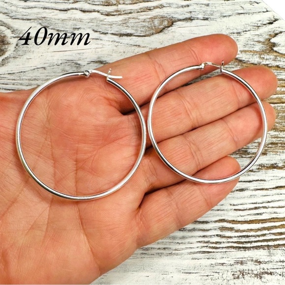 Sterling Silver 18mm Small Plain Hoop Earrings, Classic Silver Jewelry - Picture 7 of 14